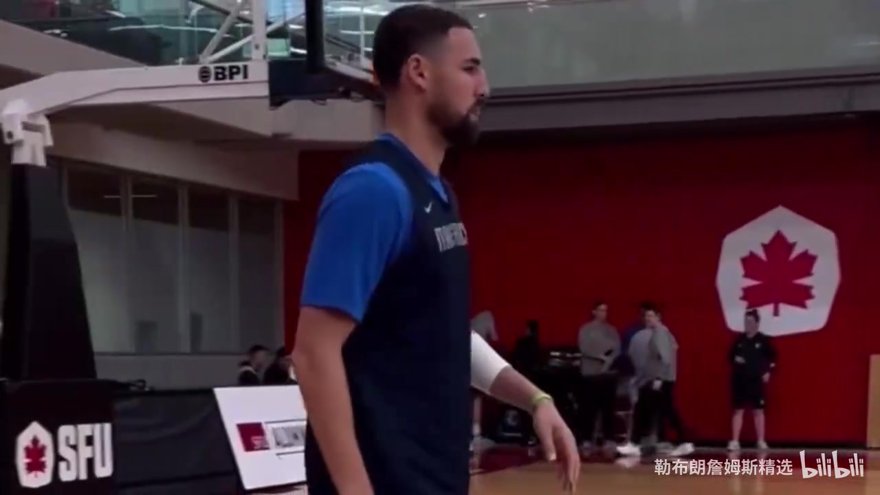 防守大隊歐文場邊指導弗拉格濃眉克萊訓練營5v5