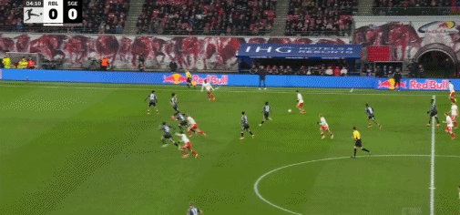 半場(chǎng)：萊比錫2-0法蘭克福，哈德、鮑姆加特納相互傳射